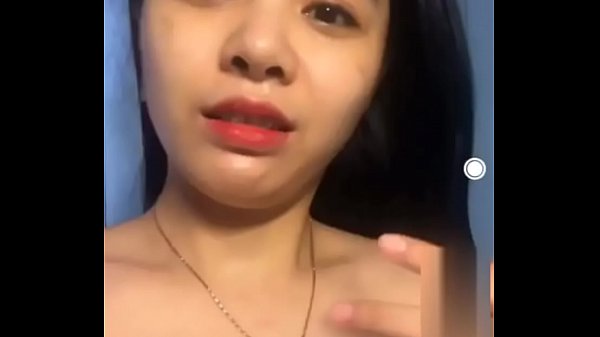 Nhìn em teen móc lồn anh nào mà không nứng?